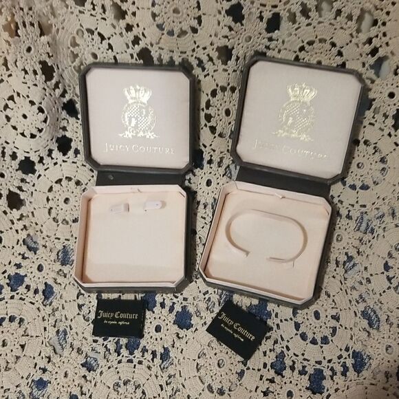 2 Juicy Couture Empty Jewelry Boxes 3.5x3.5 in great condition - Picture 3 of 11